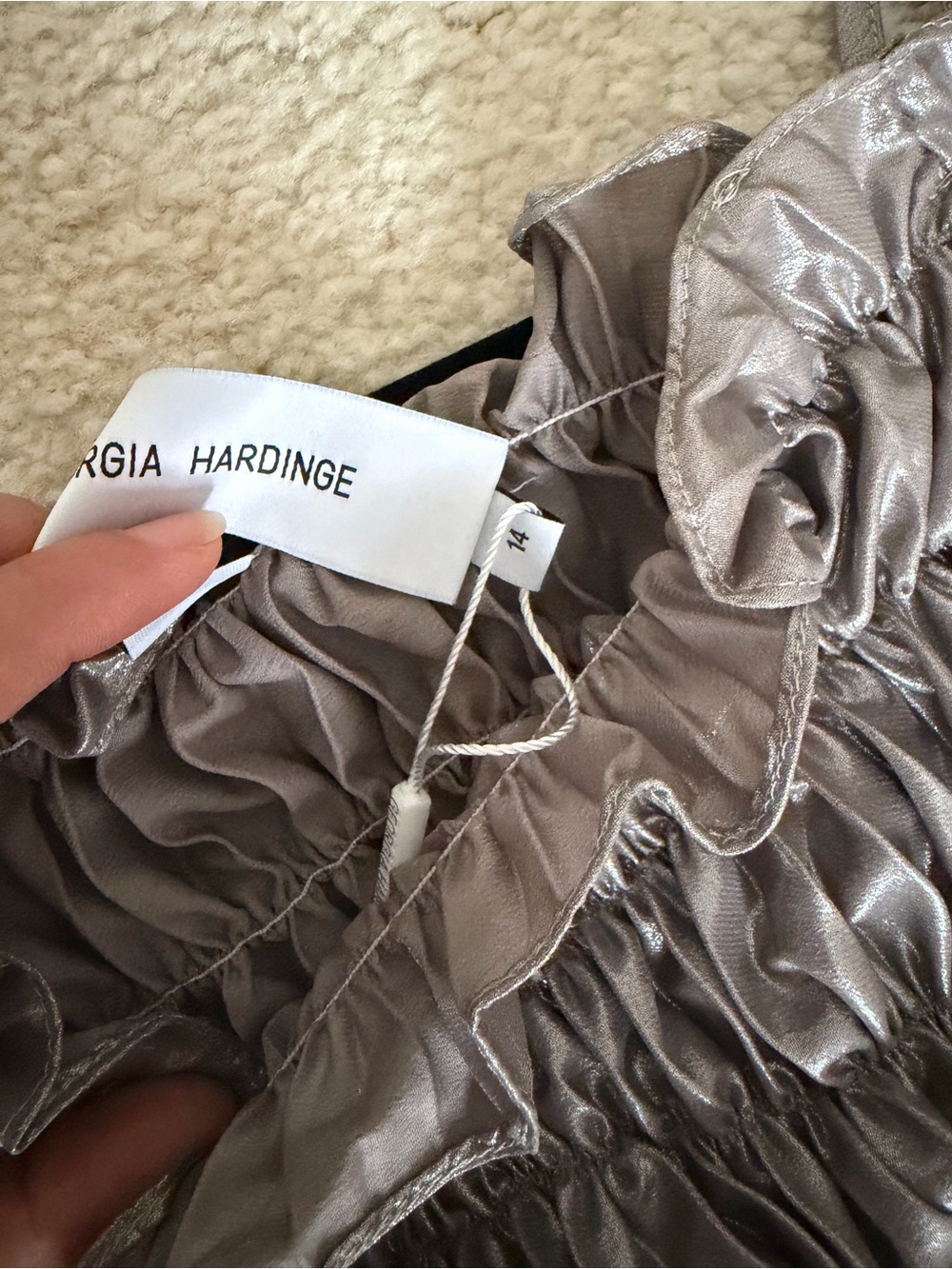 NWT Georgia Hardinge Siren Dress Size 14
Metallic - Picture 10 of 10